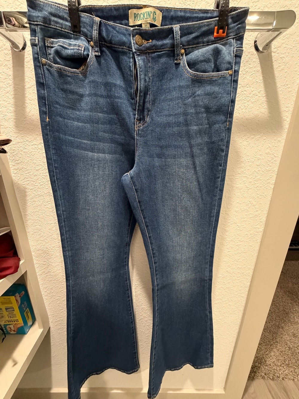 Rockin' C Women's Medium Blue Flare Jeans